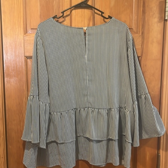 Time and tru striped ruff blouse size XXXL(22). - Picture 5 of 7